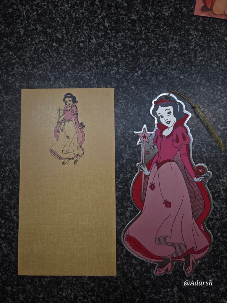 Snow White Princess Theme Die-Cut Invitation Card with Golden Tassel