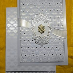 Embossed Pattern Wedding Invitation Card with Silver Foil